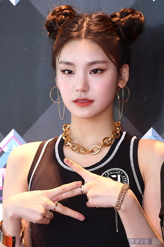 [포토] ITZY 예지, '도도한 눈빛 발사~'