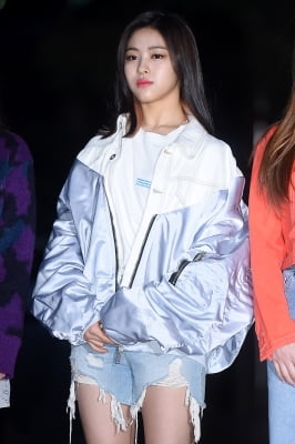 [포토] ITZY 류진, '도도한 모습에 시선강탈'