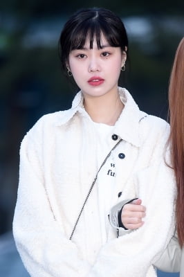  (여자)아이들 수진, '깜찍한 모습에 눈길~'