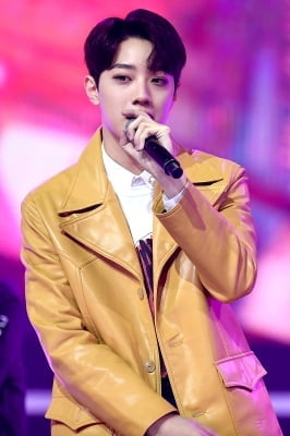  라이관린, '감탄을 부르는 멋짐'