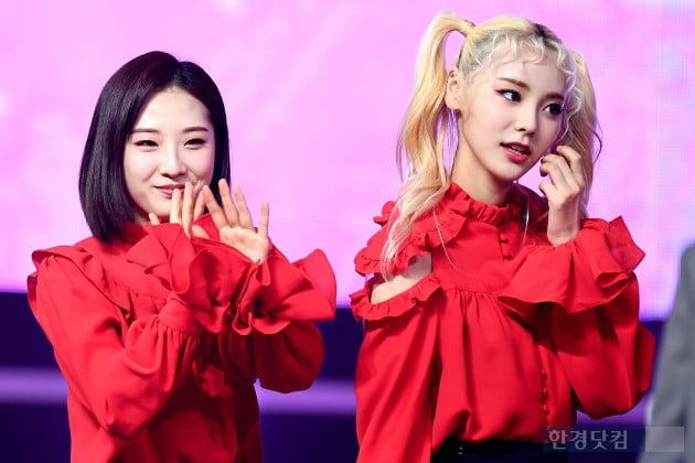 입덕도우미|이달의 소녀, 팬들만 바라보며 상큼 미소…'천사가 따로 없네~'