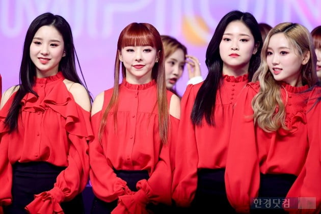 입덕도우미|이달의 소녀, 팬들만 바라보며 상큼 미소…'천사가 따로 없네~'