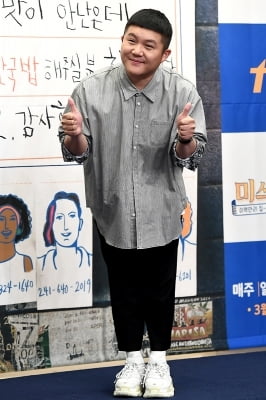 [포토] 조세호, '언제나 한결같은 포즈~'