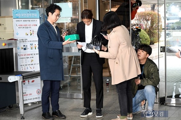 [포토] 사과문 발표하는 정준영