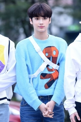 [포토] TXT 휴닝카이, '귀여움 가득~'