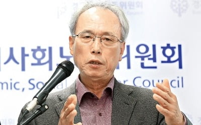 노동계 보이콧에 탄력근로제 합의 '물거품'…문성현 "경사노위 의결 구조 확 바꾸겠다"