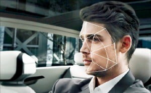 운전자의 얼굴을 인식하는 현대모비스 기술 시연 모습.  /현대모비스 제공 