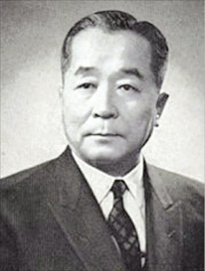 신생 대한민국의 헌법 초안을 작성한 유진오(1906~1987).
 