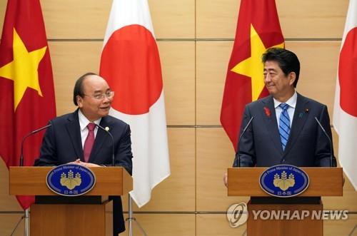 베트남서 '투자 한일전' 치열…한국, 2년째 日에 직접투자 밀려