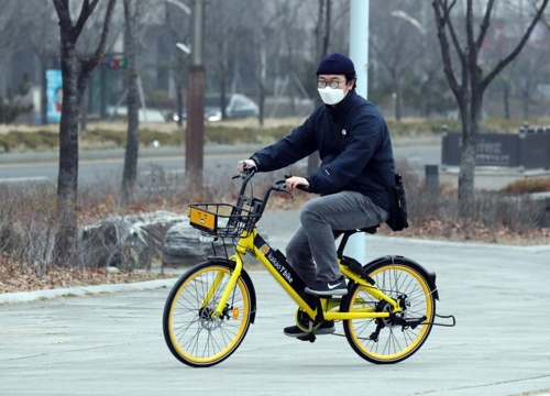 전국 최초 공유 전기자전거 '카카오T 바이크' 직접 타보니