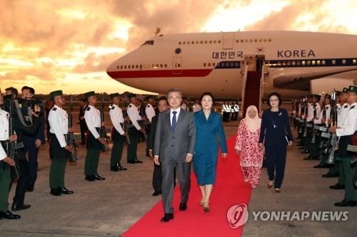 문대통령, 동남아 3국 순방 귀국 직전 앙코르와트 방문키로