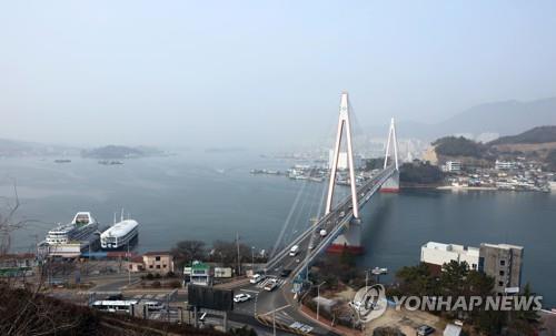 2022년까지 항만 미세먼지 50% 줄인다…배출규제해역 지정