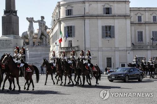 이탈리아, 국빈방문 시진핑에 '황제급' 예우 '눈길'