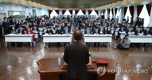 한진칼 주총 '조양호 완승'…"진짜 승부는 내년 주총에서"