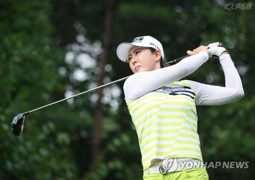 리솜리조트, 4일 KLPGA 투어 홍진주·이세희 입단식