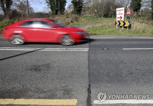 EU "합의안 아니면 '노 딜' " 최후통첩…英 의회 선택은