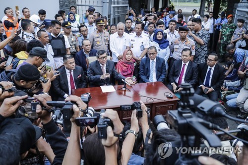 김정남 살해혐의 인니여성, 석방 후 사건경위 '함구'