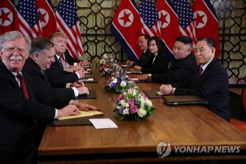 볼턴 "똑같은 조랑말 안 산다…北 비핵화 않으면 제재강화 검토"