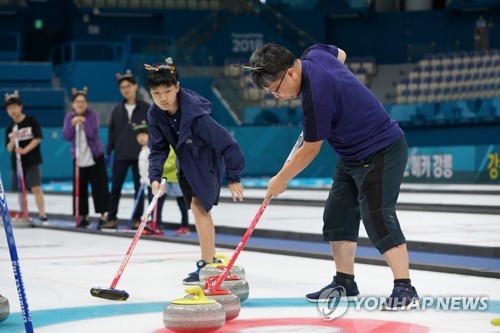 '근로자 휴가지원' 사업신청 8일마감…10만명 넘을 듯