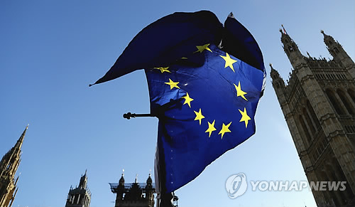 EU "브렉시트 연기, EU가 동의해야" 강조…연기 기간에 촉각