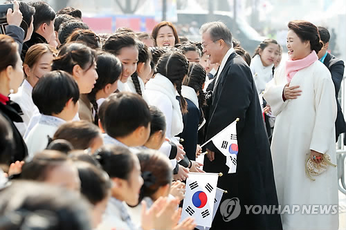 100년전 외침 그대로…전국 방방곡곡서 "대한독립만세" 물결