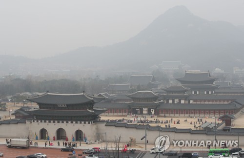 [날씨] 내일도 미세먼지 곳곳 '나쁨'…오후부터 '숨통'