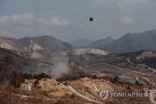 드론으로 표적탐지·통합화력으로 격멸…수기사 空地합동훈련