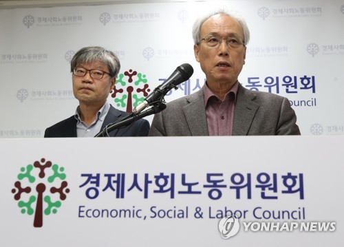 문성현 "경사노위 보이콧 3명 참석 약속 파기…특단대책 마련"