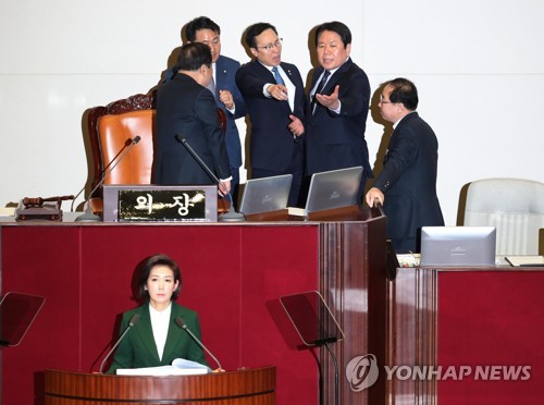 '나경원 발언'에 정국 급랭…3월 국회 '빨간불'