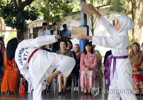 김정숙 여사 "남편 은퇴하면 말레이시아 많이 방문"