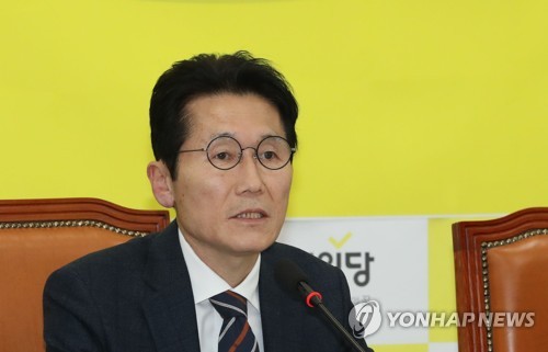 윤소하 "한국당, 더 늦기 전에 연동형 비례대표제 열차 타라"