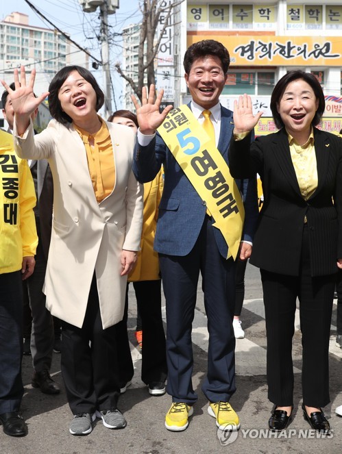 4·3 보선 주말 유세전…"지역경제 살린다" vs "文정부 심판"