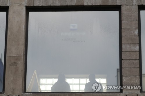 '이부진 프로포폴 의혹' 성형외과, 사흘째 자료제출 거부