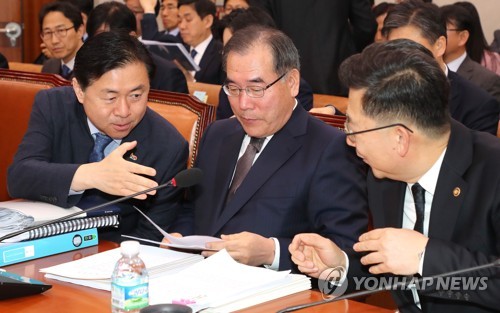 여야, 국회 농해수위서 미세먼지 농업 피해 대책 한목소리 주문