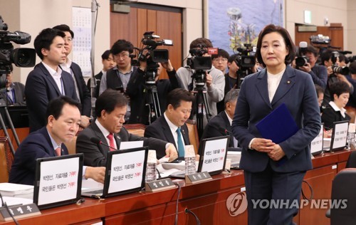 한국당, 박영선에 대대적 역공…"거짓답변·음해, 내주초 고발"