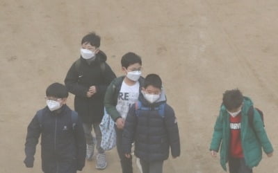 한국당 "세금 걷어 공기정화기 공급하는게 미세먼지 대책이면 정부는 왜 존재하는가"