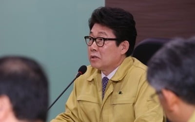 환경부 장관, 건설공사장 찾아 "날림먼지 억제해달라"