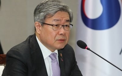 이재갑 "민주노총 총파업 우려…불법행위엔 의법 조치"