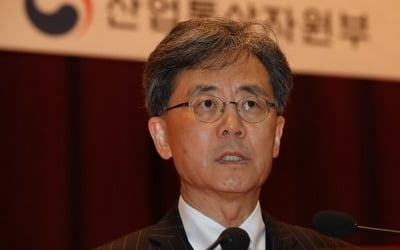 김현종 이임 "우리의 시대적 사명은 북핵 해결·4차 산업혁명"