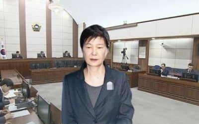 박근혜도 보석 청구?…청구는 가능하지만 "석방은 불가"