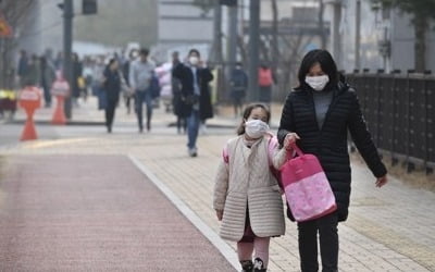 최악 미세먼지에도 휴업 '0'…교육당국 "지자체 권고 없어서"