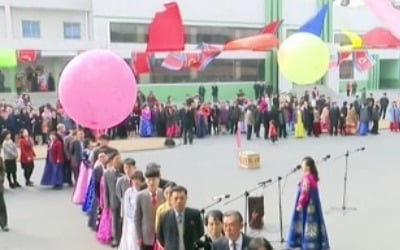 北간부들 투표 행보로 본 정책방향…과학·교육 '올인'