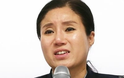 '구조동물 안락사' 케어 대표 "일부 안락사 불가피"…경찰 출석