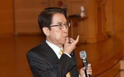 신창재, 교보 투자자들 중재신청 재고 요구…"협상 계속하자"