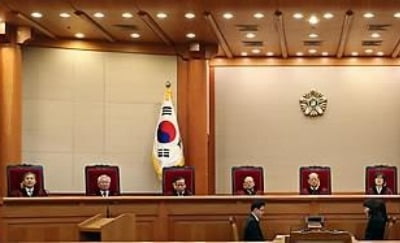 헌법재판관 또 공백사태 오나…내달 퇴임 2명 후임인선 지연