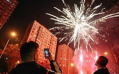 "중국 명절 직후 국내 공기 중금속 14배 상승…폭죽놀이 탓"