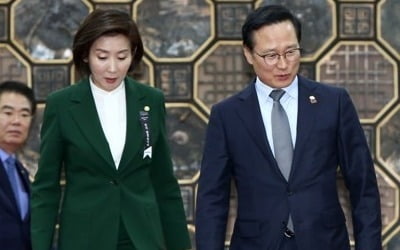 민주-한국, 원내대표 회동…"탄력근로제 법안 처리 공감대"