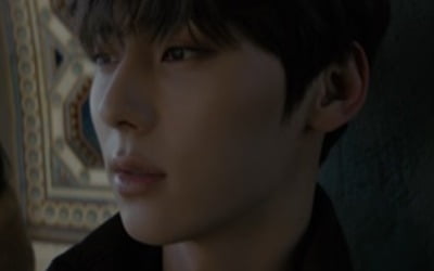 뉴이스트 민현, '유니버스' MV 티저 공개…완벽 비주얼+감각적 영상