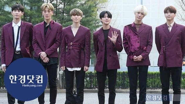 [HK영상] VAV, '이른 아침부터 멋지게 차려입고…'멋있다~멋있어~'