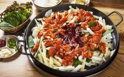 [세금미식회] 춘천 공무원들, 16년째 닭갈비·막국수 잘 안 먹는다